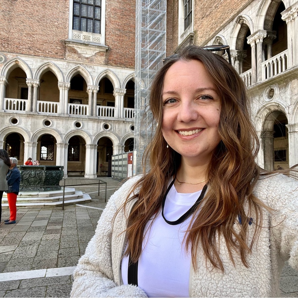 Meet your Posher, Amanda